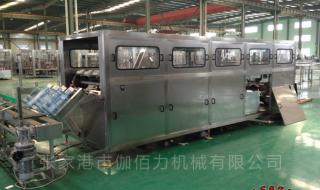 桶装水设备多少钱